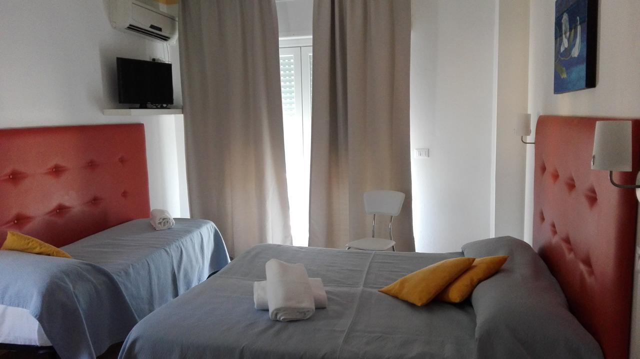 Hotel Irene Lignano Sabbiadoro Esterno foto