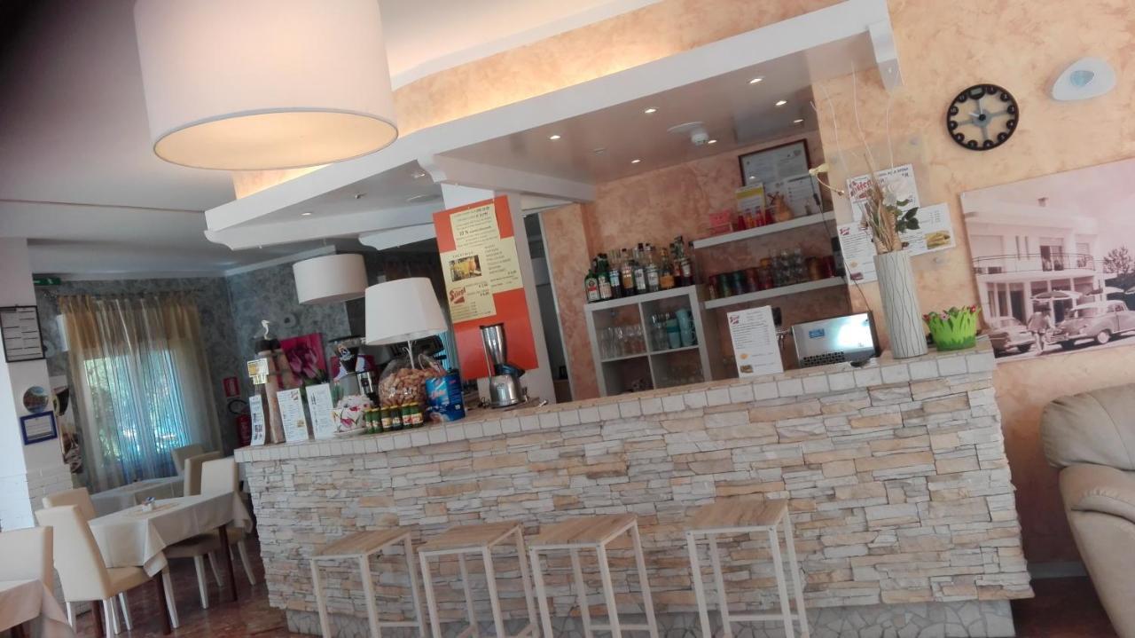 Hotel Irene Lignano Sabbiadoro Esterno foto